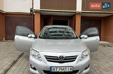 Седан Toyota Corolla 2008 в Ивано-Франковске