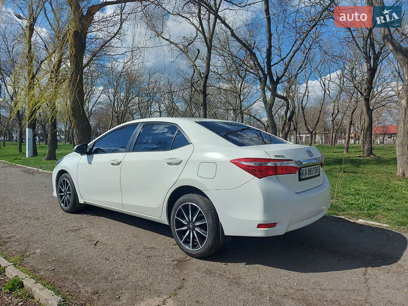 Седан Toyota Corolla 2013 в Кілії фото 5 Седан Toyota Corolla 2013 в Кілії