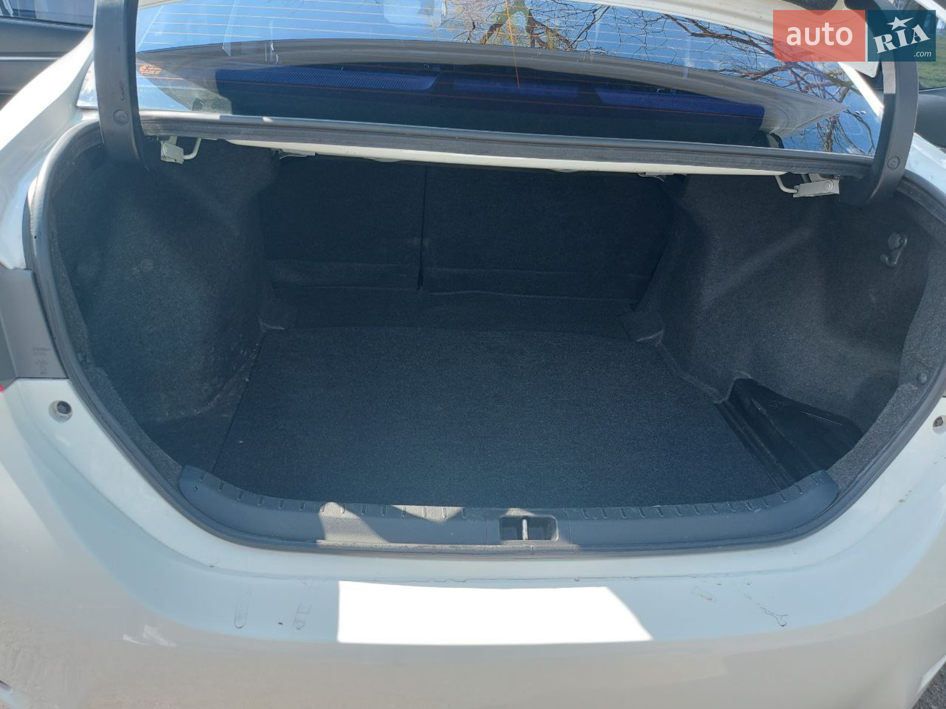 2013 Toyota Corolla - мініатюра 9
