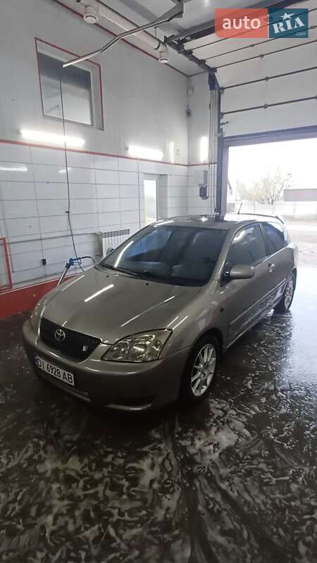 Toyota Corolla 2003