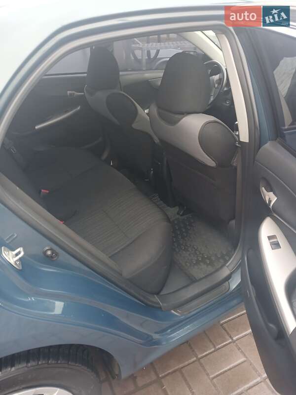 Седан Toyota Corolla 2008 в Харькове