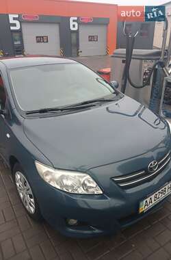 Седан Toyota Corolla 2008 в Харкові