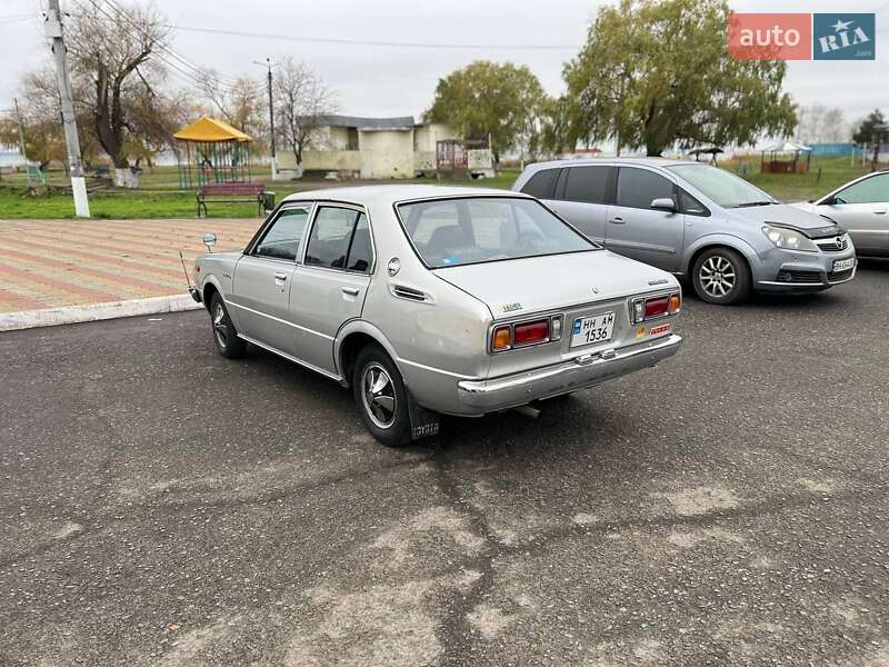 Седан Toyota Corolla 1984 в Овідіополі