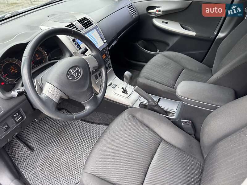 Седан Toyota Corolla 2008 в Вінниці