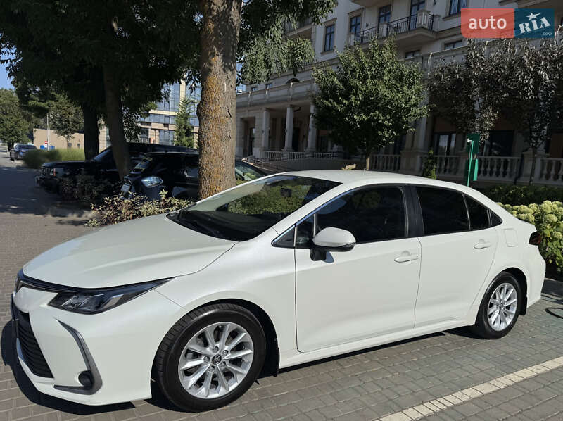 Седан Toyota Corolla 2019 в Одесі