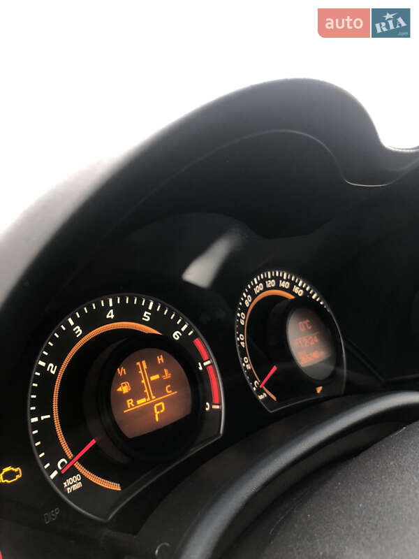 Седан Toyota Corolla 2011 в Києві