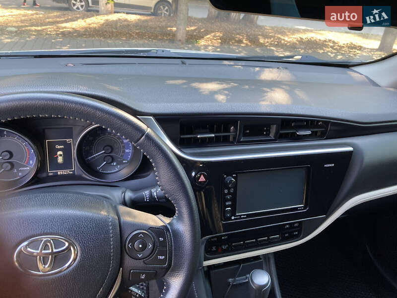 Хетчбек Toyota Corolla 2018 в Одесі