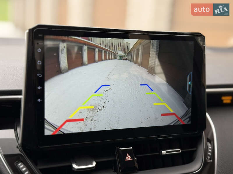 Седан Toyota Corolla 2019 в Киеве