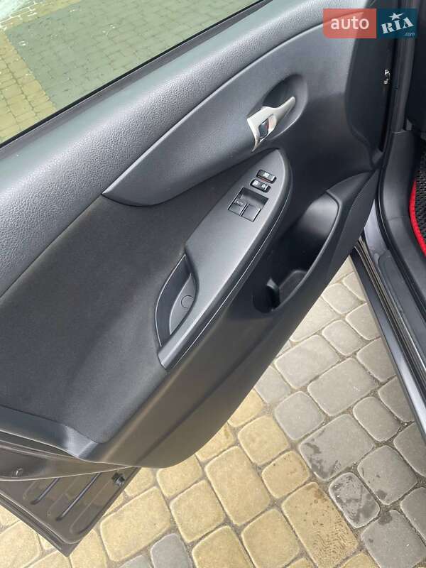 Седан Toyota Corolla 2012 в Тульчині фото 17 Седан Toyota Corolla 2012 в Тульчині