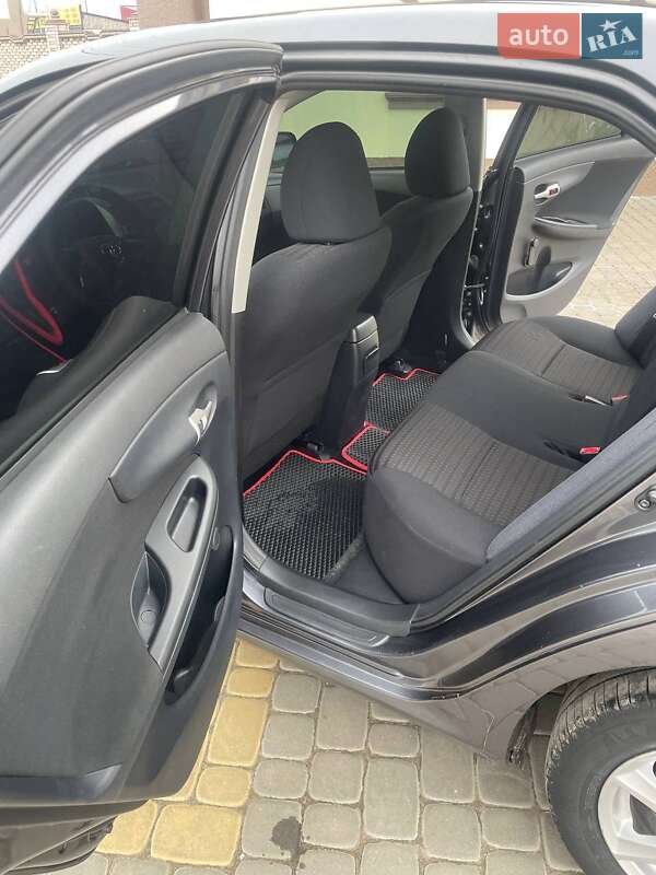 Седан Toyota Corolla 2012 в Тульчині фото 22 Седан Toyota Corolla 2012 в Тульчині