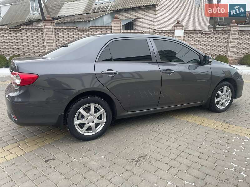 Седан Toyota Corolla 2012 в Тульчині фото 12 Седан Toyota Corolla 2012 в Тульчині
