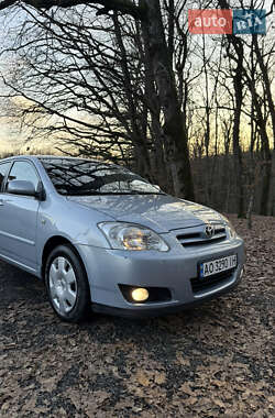 Хетчбек Toyota Corolla 2005 в Ужгороді