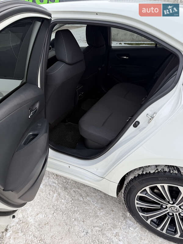 Седан Toyota Corolla 2020 в Києві