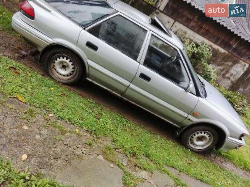 Ліфтбек Toyota Corolla 1988 в Рідківцях