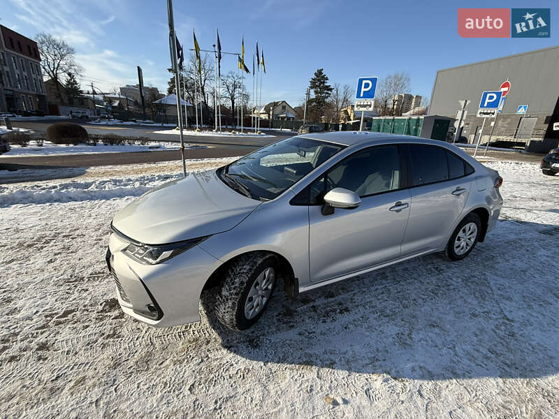 Седан Toyota Corolla 2020 в Києві