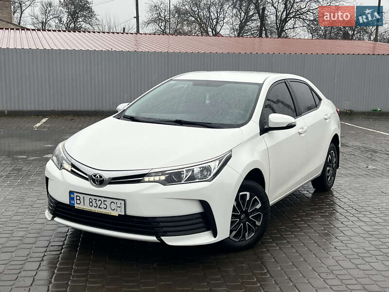 Седан Toyota Corolla 2016 в Кременчуге фото 2 Седан Toyota Corolla 2016 в Кременчуге