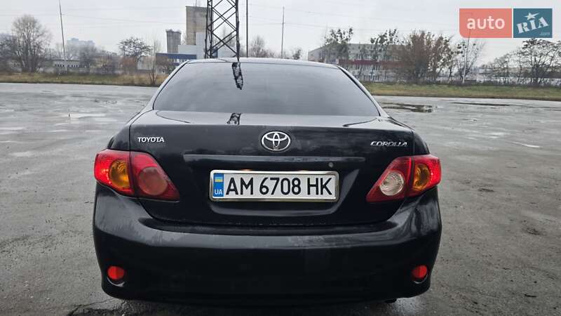 Седан Toyota Corolla 2008 в Киеве