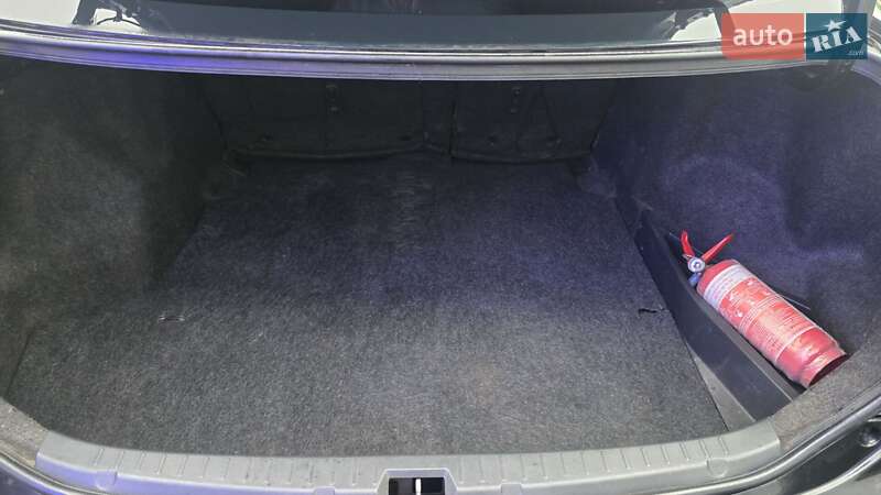 Седан Toyota Corolla 2008 в Киеве