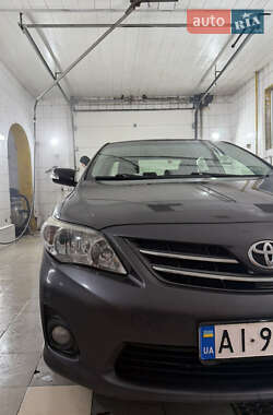 Седан Toyota Corolla 2012 в Киеве