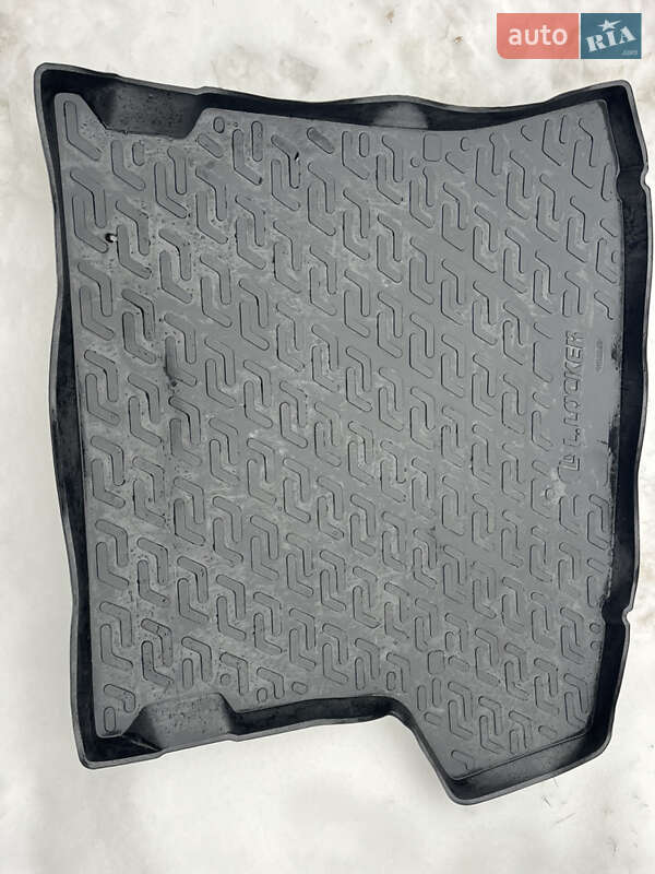 Седан Toyota Corolla 2016 в Киеве