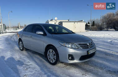 Седан Toyota Corolla 2012 в Борисполі
