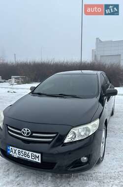 Седан Toyota Corolla 2008 в Полтаве