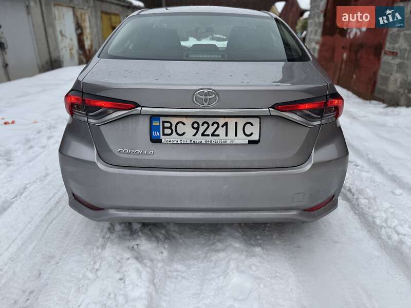 Седан Toyota Corolla 2019 в Львове фото 4 Седан Toyota Corolla 2019 в Львове