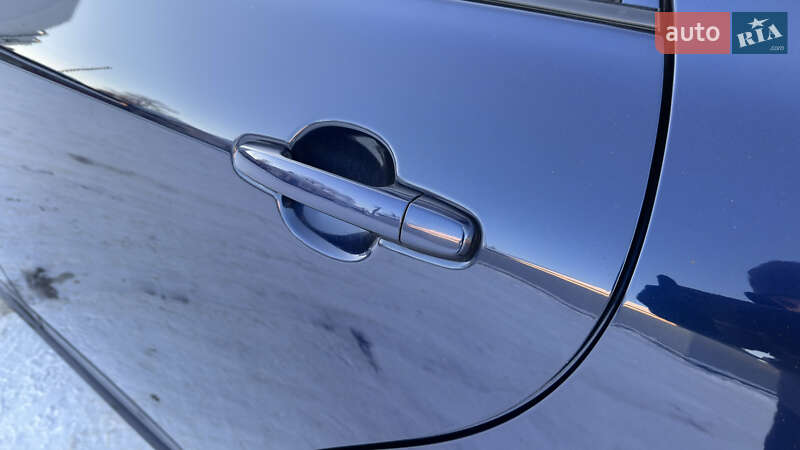 Седан Toyota Corolla 2008 в Кременчуге