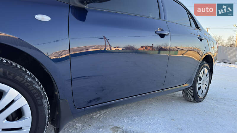 Седан Toyota Corolla 2008 в Кременчуге