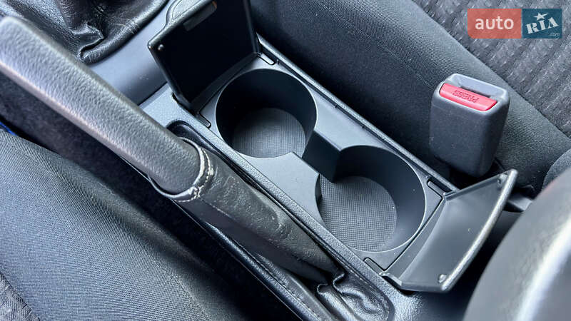 Седан Toyota Corolla 2008 в Кременчуге