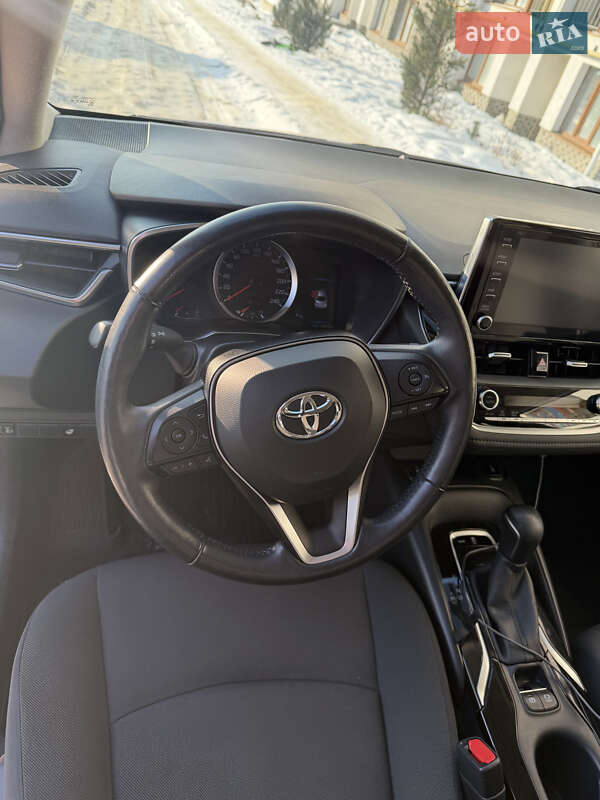 Седан Toyota Corolla 2019 в Буче