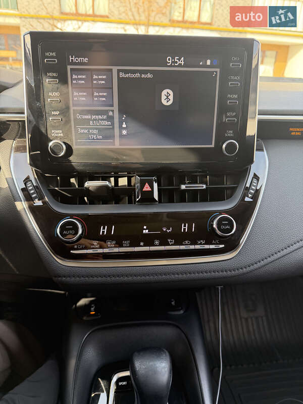 Седан Toyota Corolla 2019 в Буче