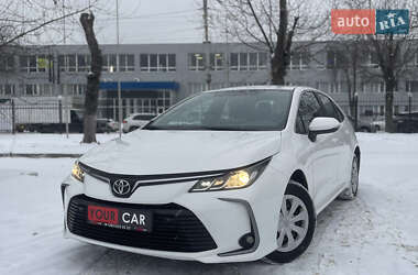 Седан Toyota Corolla 2020 в Києві
