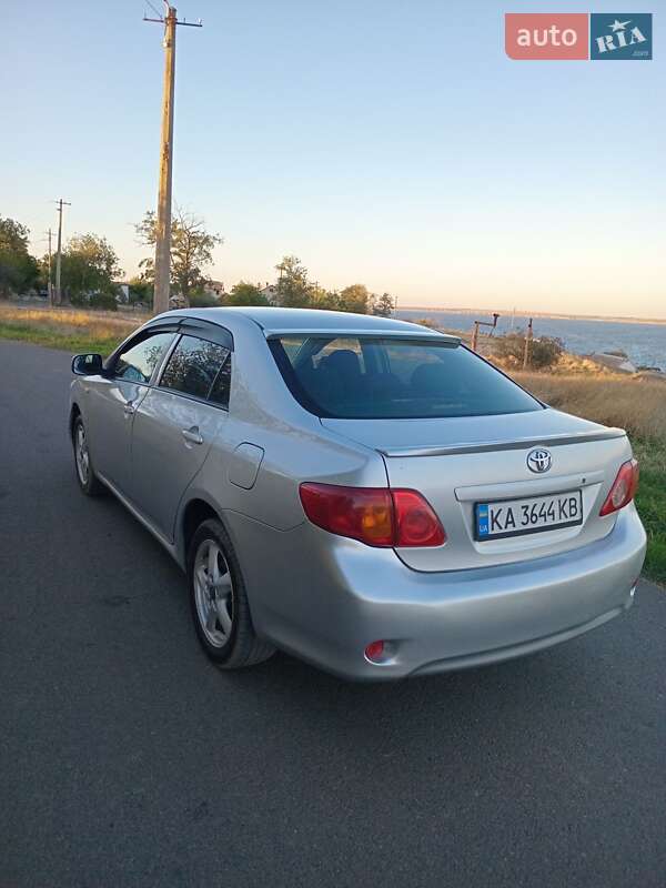 Седан Toyota Corolla 2008 в Одессе