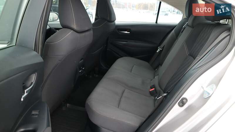 Седан Toyota Corolla 2021 в Киеве