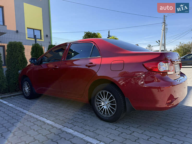 Седан Toyota Corolla 2012 в Львове фото 40 Седан Toyota Corolla 2012 в Львове