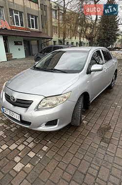 Седан Toyota Corolla 2008 в Долині