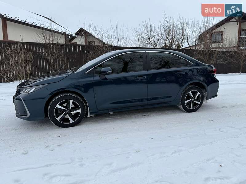 Седан Toyota Corolla 2024 в Киеве фото 7 Седан Toyota Corolla 2024 в Киеве