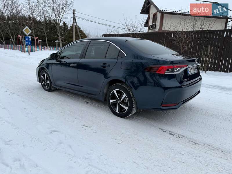 Седан Toyota Corolla 2024 в Киеве фото 11 Седан Toyota Corolla 2024 в Киеве