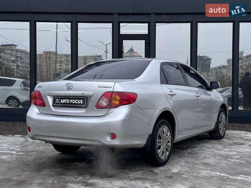 Седан Toyota Corolla 2007 в Киеве