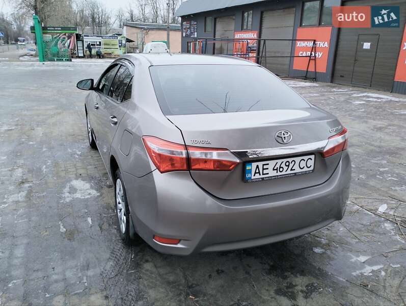 Седан Toyota Corolla 2013 в Першотравенске фото 5 Седан Toyota Corolla 2013 в Першотравенске
