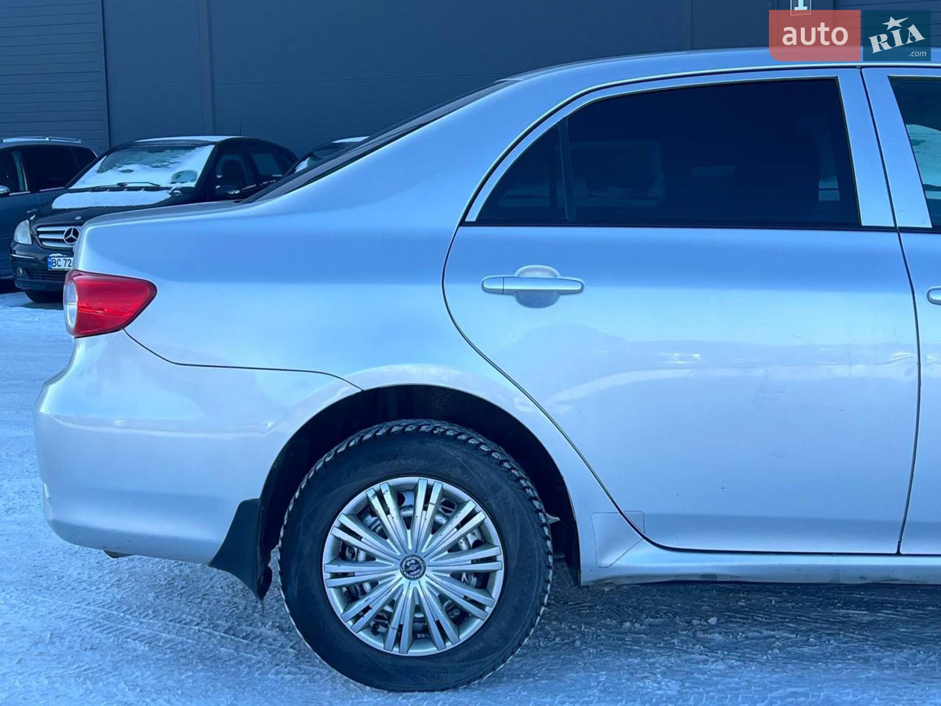 2011 Toyota Corolla - мініатюра 10