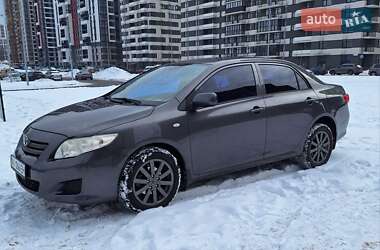 Седан Toyota Corolla 2008 в Києві
