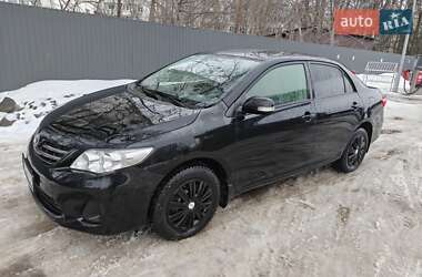 Седан Toyota Corolla 2011 в Хмельницком