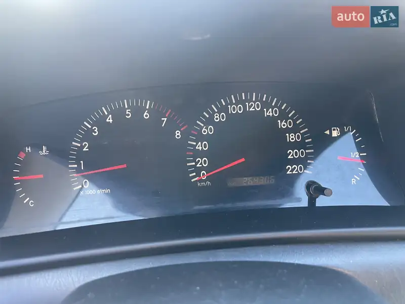 Toyota Corolla 2002 VIN NMTBZ28E50R015602 фото оголошення 4 з 47