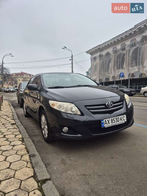 Седан Toyota Corolla 2007 в Киеве