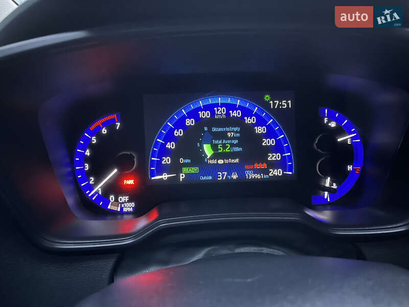 Седан Toyota Corolla 2019 в Броварах