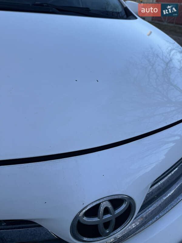 Седан Toyota Corolla 2011 в Львове фото 11 Седан Toyota Corolla 2011 в Львове