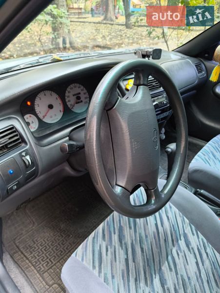 Хэтчбек Toyota Corolla 1996 в Киеве