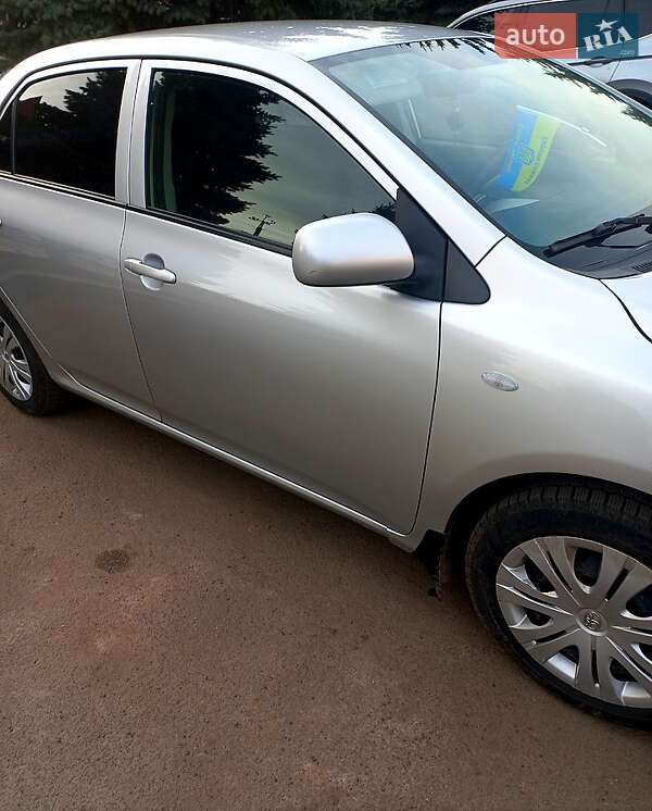 Седан Toyota Corolla 2008 в Подольске